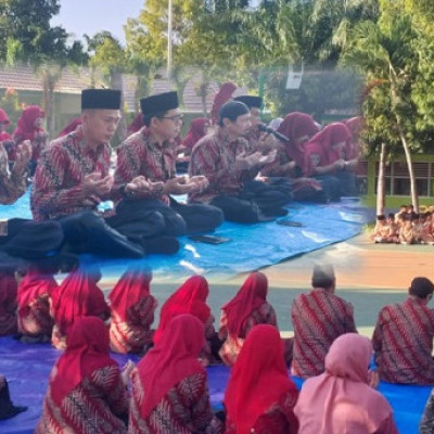 MIN 2 Kota Bengkulu Gelar Doa Bersama