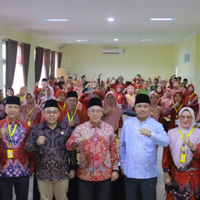 Lokakarya Kurikulum Merdeka 2024 Resmi Dibuka, Kakanwil: Guru Harus Disiplin dan Siap Mengikuti Perkembangan Kurikulum