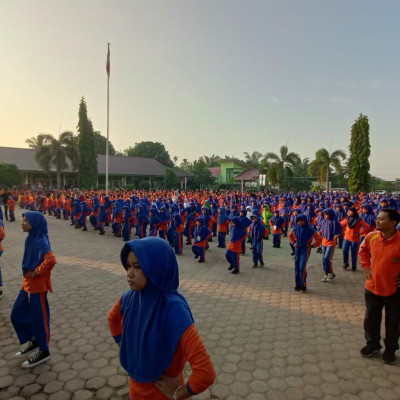 Tahun Ajaran Baru 2024/2025, Kepala MIN 1 Kota Bengkulu Giatkan Pembiasaan Dhuha Berjamaah, Sholawat dan Senam Bersama