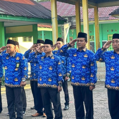 Kemenag Kepahiang Laksanakan Upacara Gabungan di MAN 1, Kakan: Selain Kedisiplinan Ini Juga Bentuk Silahturahmi