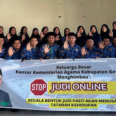 Kemenag Kepahiang Bina Tenaga Pendidik MAN 1 Kepahiang, Kakankemenag Ingatkan Bahaya Judi Online dan Himbau Tolak Gratifikasi