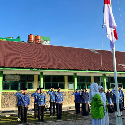 Upacara dan Apel Gabungan Kantor Kemenag Kepahiang, MAN 1 Kepahiang Jadi Tuan Rumah