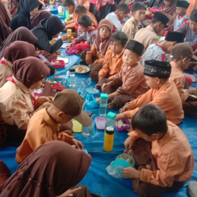 Bentuk Karakter dan Keterampilan Siswa, MIS GUPPI 12 Lubuk Kembang Wajibkan Siswa Ikuti Ekstrakurikuler Pramuka