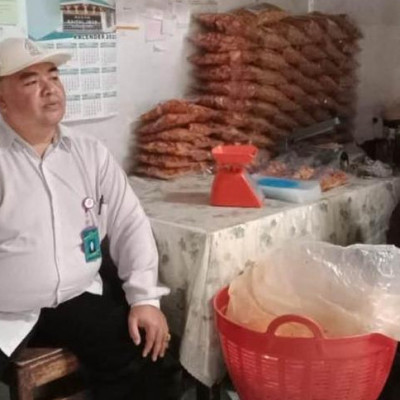 Kunjungi Pelaku Usaha di Kelurahan Sidorejo, Penyuluh Curup Selatan Tinjau Proses Produksi Keripik