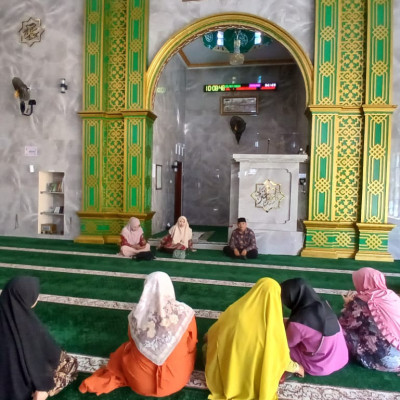 MT Al Azhar Binaan Penyuluh Agama Curup Selatan Antusias dalam Pendampingan Program Kampung Zakat 2024