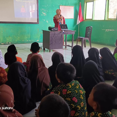 MIN 3 Bengkulu Tengah Sambut Penyuluhan Pencegahan Kekerasan Pada Anak Oleh Puskesmas Renah Kandis