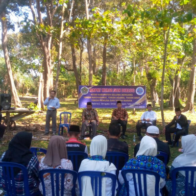 Kepala Kantor  Kemenag Kabupaten Seluma Sebagai Narasumber Pada  Rapat Kerja FKUB dan Dialog Kerukunan Lintas Tokoh Agama Se Kabupaten Seluma