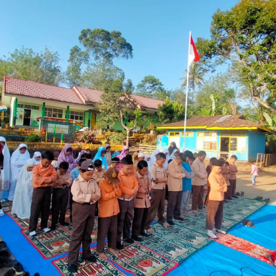 Pembiasaan Shalat Dhuha di MIN 3 Rejang Lebong : Tanamkan Kedisiplinan Sejak Dini