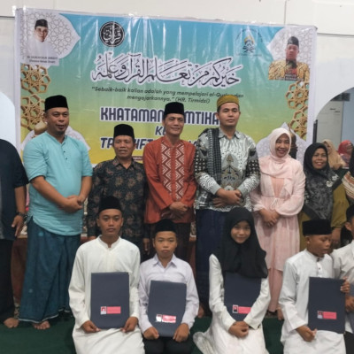 Hadiri Khataman Al-Quran Masjid Miftahul Jannah, Ka.KUA Selebar: "Hal ini harus Kita Apresiasi".