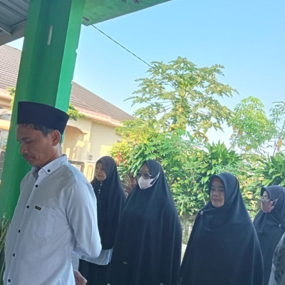 Kepala KUA Curup Selatan Apresiasi PAI Non PNS atas Partisipasi Aktif dalam Apel Pagi