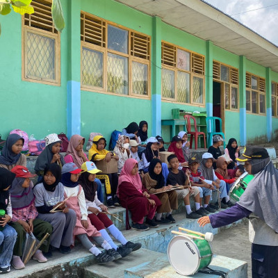 Aktif Kembali, Kegiatan Drumband MIS Guppi 13 Tasik Malaya di Sambut Antusias Para Siswa.