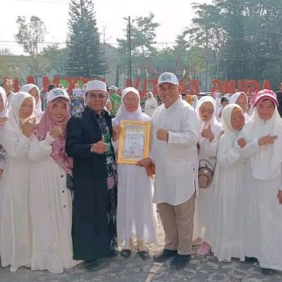 KUA Seberang Musi Dampingi Tim Rebana Sabet Juara di Ajang Muharram