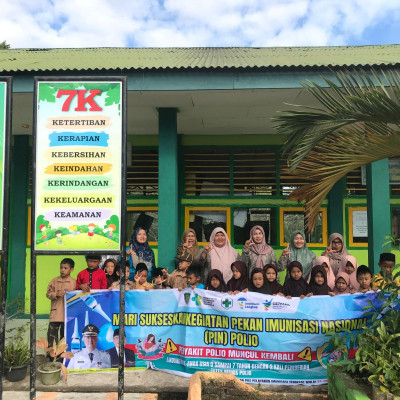 Partisipasi Siswa-Siswi MIN 5 Bengkulu Tengah Dalam Pekan Imunisasi Nasional Untuk Kesehatan Bersama