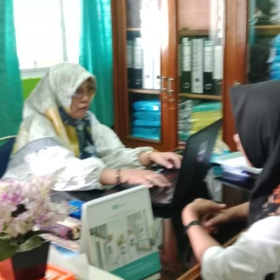 Konsultasi  Bendahara BOP  KUA Kecamatan Sukaraja  Ke Bendahara  Kemenag Kabupaten Seluma