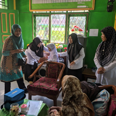 Program Vaksin Polio Di MIN 2 Bengkulu Tengah Sukses Dilaksanakan Oleh Puskesmas Bentiring