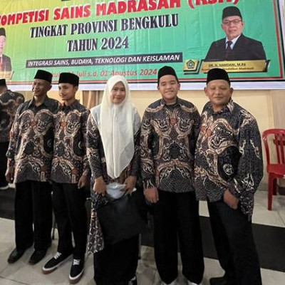 Kompetisi  Sains Madrasah 2024: M. Rifqi Al-Aziz dari MTsN 4 Mukomuko Berkompetisi di Tingkat Provinsi