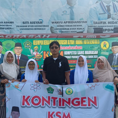 Dua Siswi MAN Seluma Ikuti KSM 2024 Tingkat Provinsi Bengkulu Berjalan Lancar