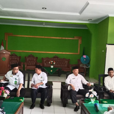 Kepala KUA Kecamatan Seluma Barat Ikuti Rakor Bulanan, Kakan Kemenag Seluma Fokuskan Kerja KUA