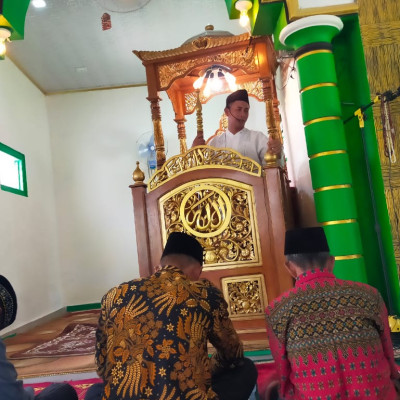 PAI KUA Binduriang Sampaikan Penyuluhan Melalui Khutbah Jumat