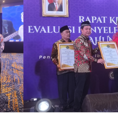 Sukses Selenggarakan Haji 2024, Kanwil Kemenag Bengkulu Sabet Penghargaan Bergengsi dari Kemenag RI