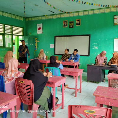 Rapat Wali Murid Kelas 1 MIN 3 Bengkulu Tengah: Komitmen Bersama Untuk Pendidikan Anak