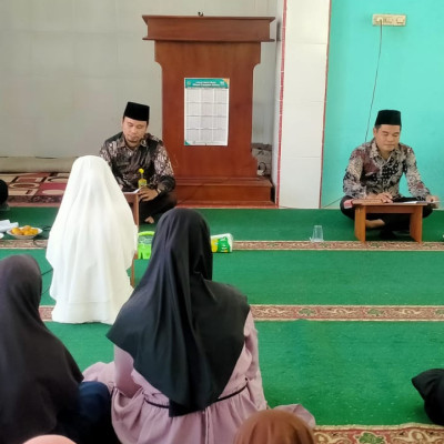 Majelis Taklim Silaturrahmi Desa Dusun Baru Bersama Penyuluh Agama Islam KUA Kecamatan Ilir Talo Gelar MTQ Cabang Tilawah Tingkat Anak-Anak