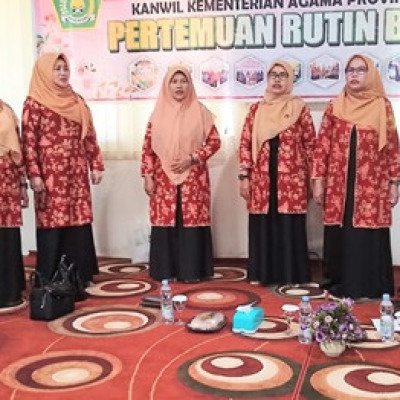 Pertemuan Rutin Bulanan DWP Kanwil Kemenag Provinsi Bengkulu : Penguatan Kebersamaan dan Pelatihan Penyelenggaraan Jenazah