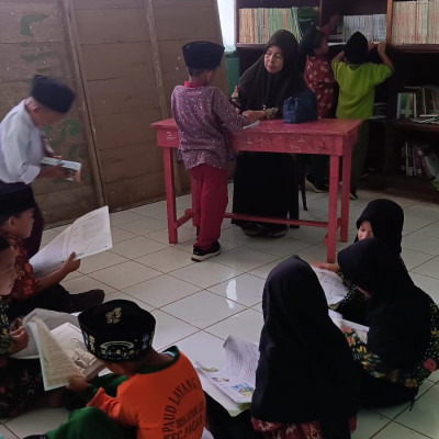 Semarak Aktivitas Perpustakaan Di MIN 3 Bengkulu Tengah: Menginspirasi Dengan Kepemimpinan Koordinator