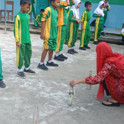 Dalam Rangka Meriahkan HUT RI ke-79 MIN 1 Seluma Adakan Beberapa Perlombaan.