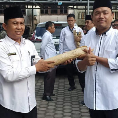 Juara 3 Lomba Solo Song, Ka. KUA Sungai Serut : 'Luar Biasa dan Membanggakan'