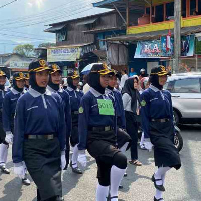 Membanggakan, MAN Rejang Lebong Borong Piala dalam Lomba Gerak Jalan Tingkat Kabupaten