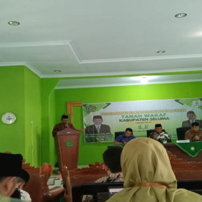 Penyuluh Agama Kecamatan Sukaraja Bertugas Membaca Doa Dalam Acara  Kegiatan Pendamping Persertifikatan Tanah  Di Kemenag Kabupaten Seluma