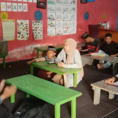 KUA Selupu Rejang Tanamkan Cinta Al-Qur'an Pada Anak-Anak