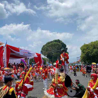 Gita Bahana Musika MIN 1 Rejang Lebong Raih Juara 3 di Karnaval Drumband Tingkat Kabupaten