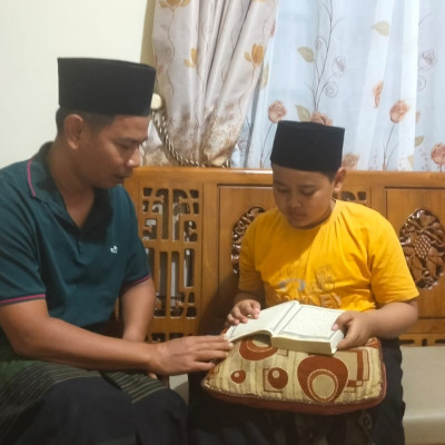 MIN 1 Rejang Lebong Apresiasi Partisipasi Orang Tua Siswa dalam Program Magrib Mengaji