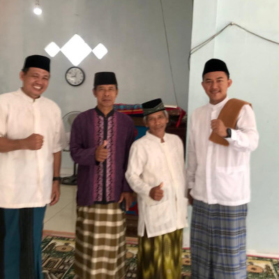 Penyuluh Agama KUA Kecamatan Ulu Talo isi khutbah Jum'at.