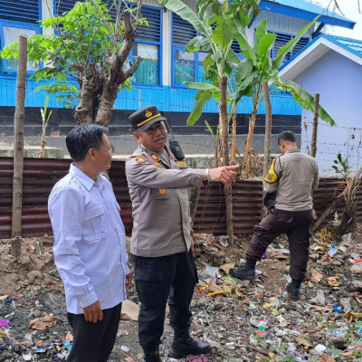 Ka. KUA Bersama Kapolsek, Tinjau Lokasi Pembangungan Polsek Singaran Pati