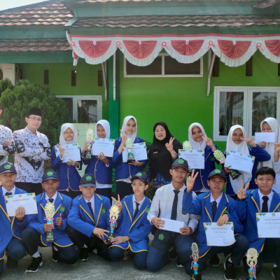 MTsN 2 Seluma Hadiri Pembagian Hadiah Lomba Ibadah Kemasyarakatan Tingkat Kabupaten