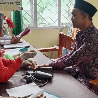 Gelar Bimwin, KUA Selupu Rejang Sediakan Layanan Pemeriksaan Kesehatan Gratis untuk Catin