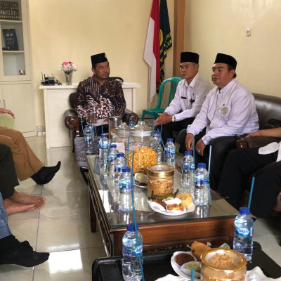 Ketua IPARI Rejang Lebong Bersama TIM PAKEM Lanjutkan Pembinaan di LDII Sukaraja Curup Timur