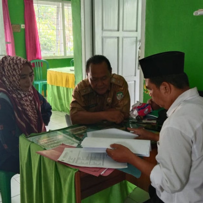 Awal Bulan KUA Seluma Barat Terima Berkas Nikah Janda Duda Dari Desa Lubuk Lagan