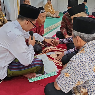 Kepala KUA Kecamatan Air Periukan Sampaikan Tema Jaga Amanah Allah Dalam Khutba Nikah