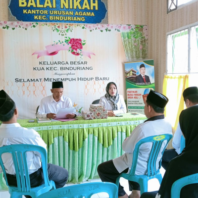 KUA Binduriang Gelar Rapat Pembinaan: Kepala KUA Tegaskan Pentingnya Disiplin dan Kualitas Layanan