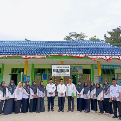 Kunjungan Kepala Kanwil Kemenag Bengkulu: Motivasi Untuk Peningkatan Mutu Pendidikan Di MIN 2 Bengkulu Tengah