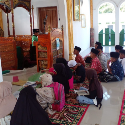 PAI KUA Kecamatan Air Periukan Berikan Bimbingan di Taman Pendidikan Al-Qur'an (TPQ) Nurul Huda 