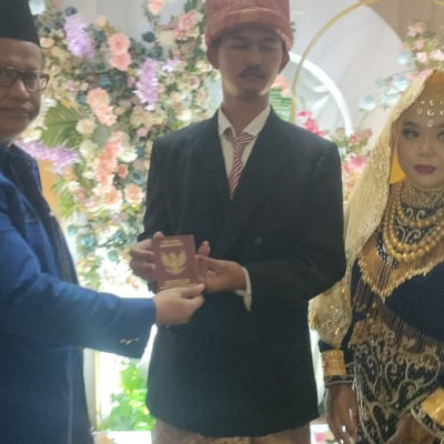 Kepala KUA Kecamatan Sukaraja :Buku Nikah Merupakan Bukti Otentik Suatu Perkawinan