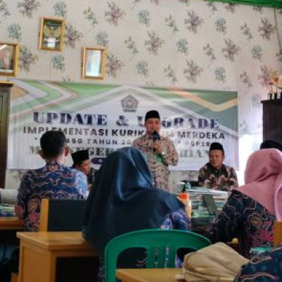 In House Training (IHT) Implementasi Kurikulum  Merdeka, Guru MTsN 2 Kepahiang Lakukan  Update dan Upgrade Pengetahuan