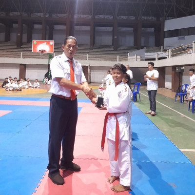 Siswa MIN 1 Rebut Juara Terbaik, Kejurda Karate Shindoka