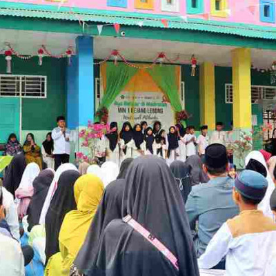 Siswa MIN 1 Rejang Lebong Antusias Mengikuti Kegiatan Muhadharah Bulanan