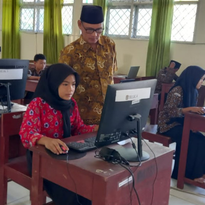 Kepala MTsN 3 Bengkulu Selatan : ANBK berjalan tertib dan lancar